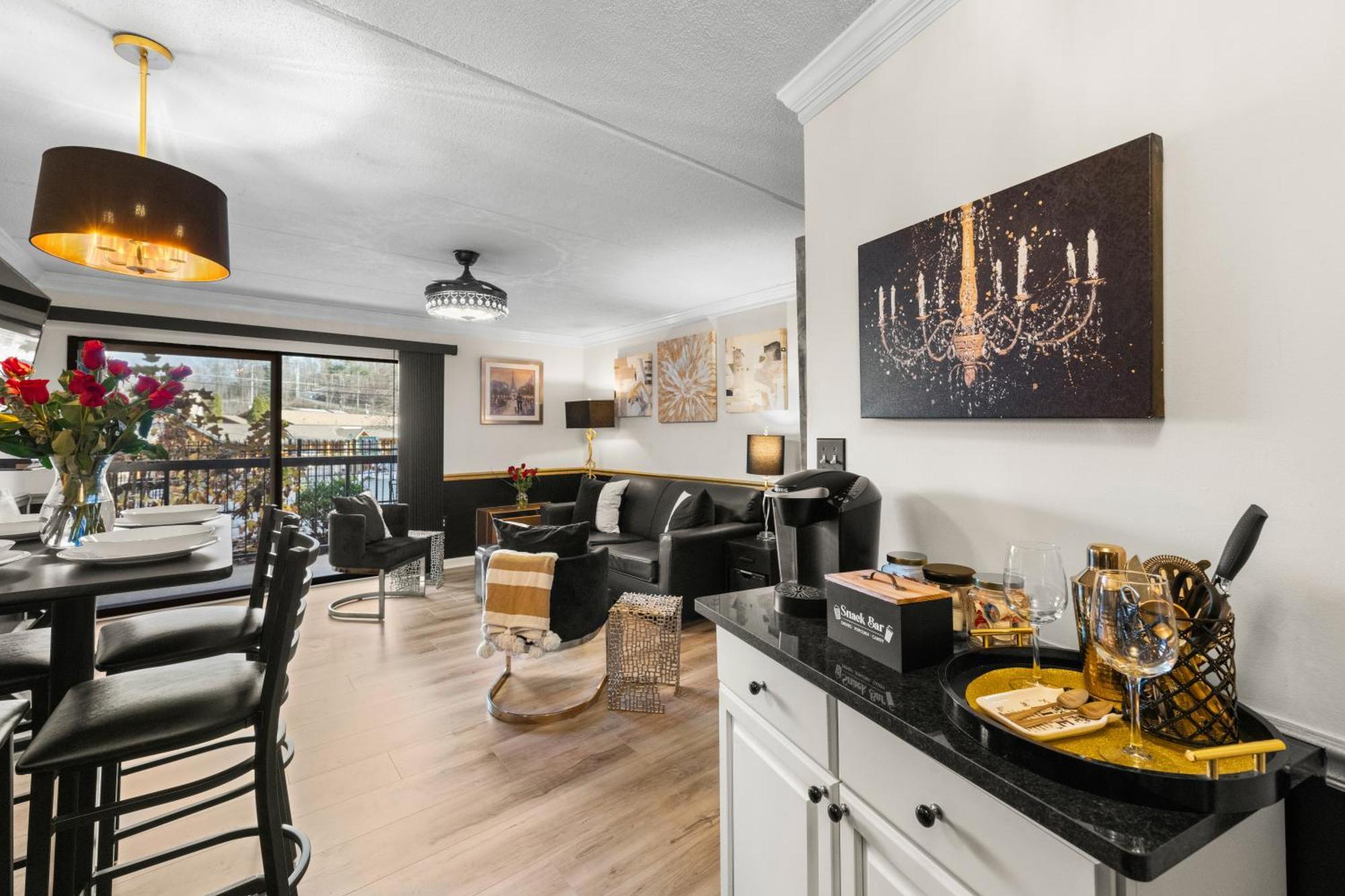 Walk To Anakeesta Romantic 1Br W Fireplace 개틀린버그 외부 사진
