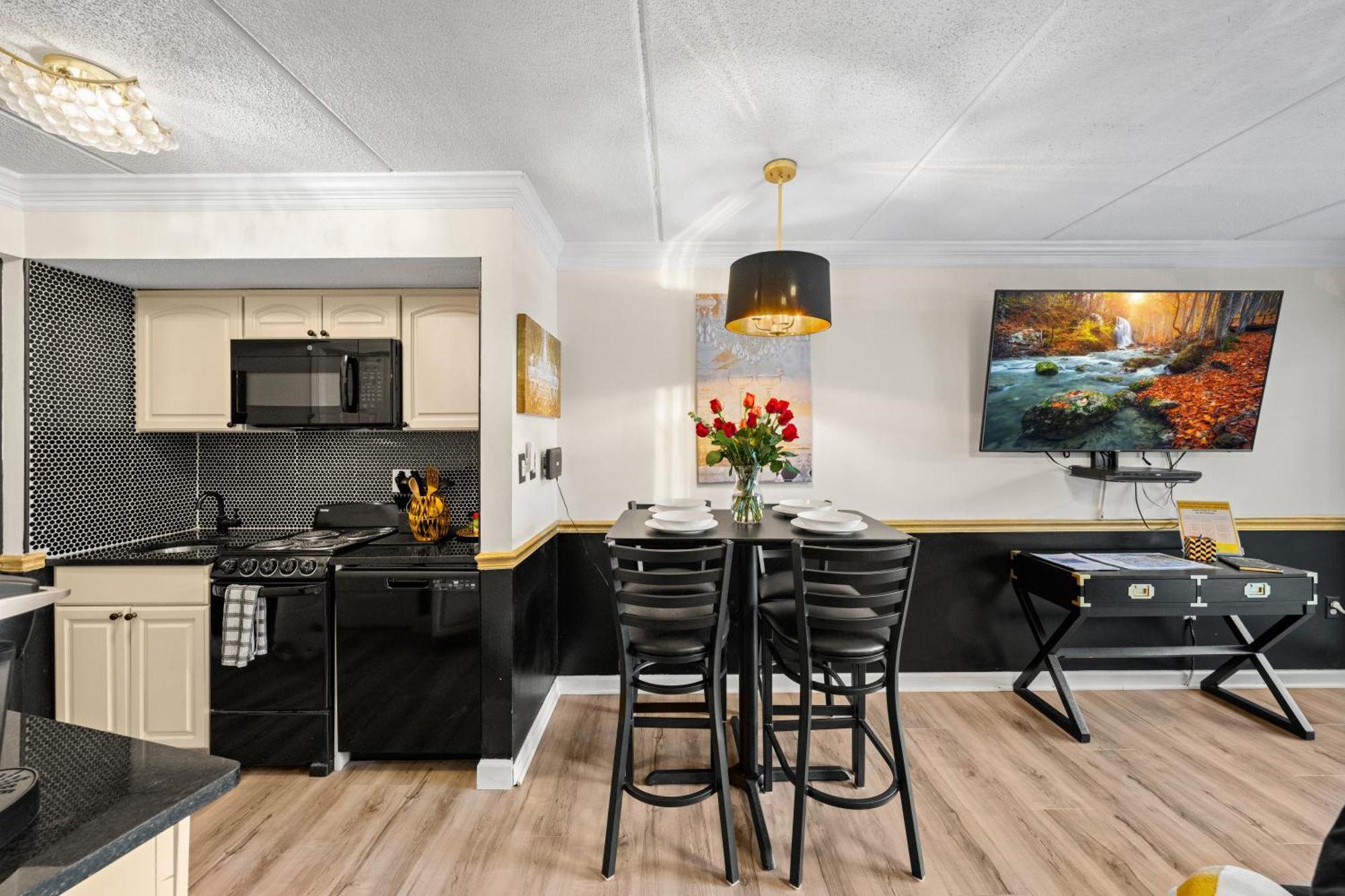 Walk To Anakeesta Romantic 1Br W Fireplace 개틀린버그 외부 사진